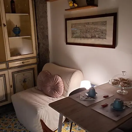 Il Chiostro A Chiaia Apartamento Nápoles