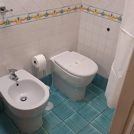 Apartamento Il Chiostro A Chiaia *