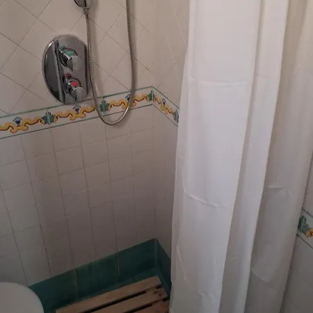 Il Chiostro A Chiaia * Νάπολη