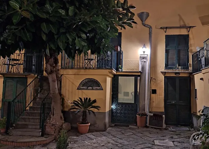 Il Chiostro A Chiaia Apartment Naples