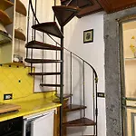 Apartamento Il Chiostro A Chiaia *